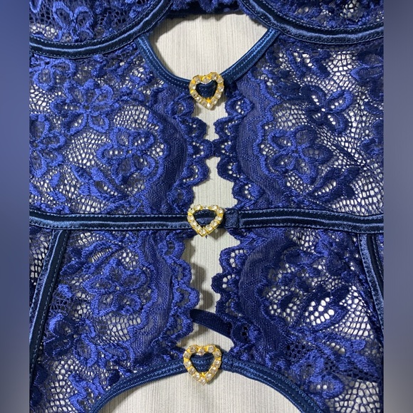 Navy Lace Lingerie Women’s M - Picture 2 of 5